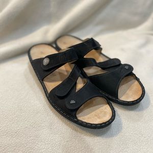 Finn Comfort sandals size 10 narrow